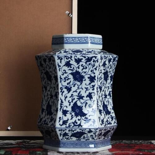 Jingdezhen Ceramic vase Chinese Style Antique Yuan Dynasty Blue And White Pot Tea Storage jar porcelain jar vase