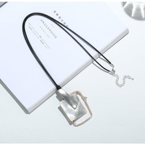 Fashion Hollow Out Square Pendant Necklace Charming Female Geometric Long Chain Womens Party Jewelry Girl Gifts