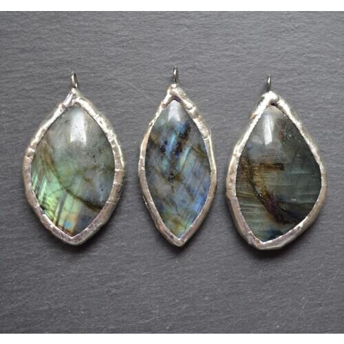 Nature Labradorite pendants , nature stone charm for jewelry making