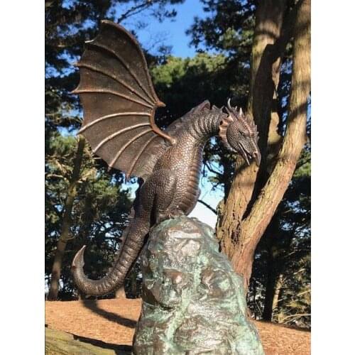 Precision Casting Fire-breathing Dragon Sculpture Waterscape Resin Fountain Majestic Dragon Sculpture Home Garden Decoration