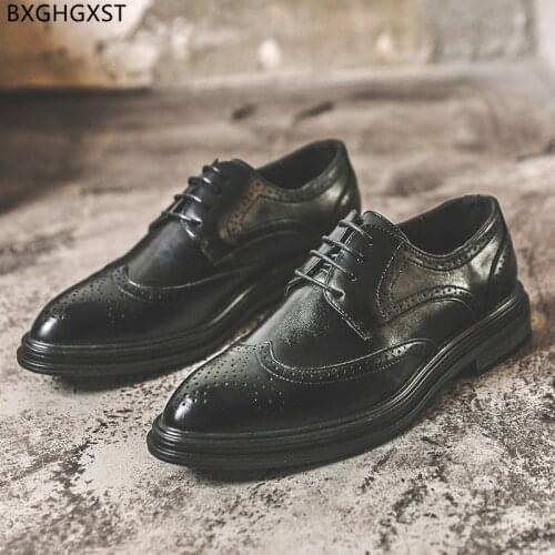 Oxford dress shoes mens fashion black Brogue men office shoes formal suit shoes for men 2021 chaussure homme zapatos de hombre
