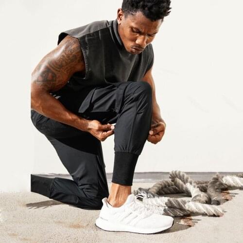 2021 Latest Style Sports Pants Mens Fitness Overalls Trousers Summer Thin Stretch Beam Foot Running Training Pants