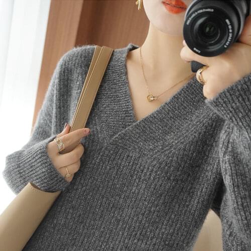 2021 Women Autumn Winter Fashion V-neck Loose Pullovers Female New Warm Sweater Tops Ladies Solid Color Knitted Jumpers P361