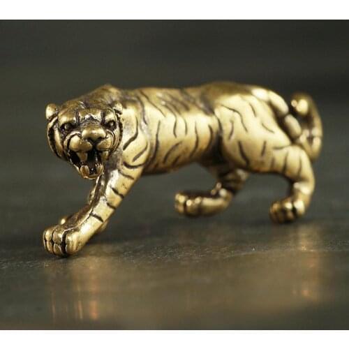Retro Pure Brass Solid Vintage Tiger Shape Keychain Pendant Souvenir Accessory Miniatures Figurines Decoration Craft Home Decor