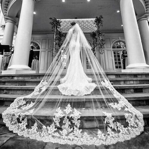 Ike Chimbandi Wedding Lace Veils