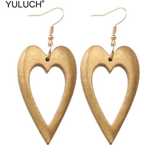 YULUCH 2019 Wood Chip Hollow Gold Heart Pendant Fashion Drop Earrings Boho Female Earrings For Woman Party Jewelry Wholesale