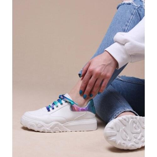 Women Sports Shoes White Hologram Lace-Up Thick Sole Sneakers 2021 Summer Season