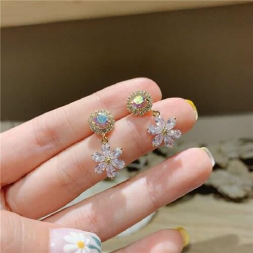 2020 New Fahion Womens Earrings Fine Sweet Zircon Flower Earrings for Women Bijoux Korean Girl Party Jewelry Gifts Wholesale
