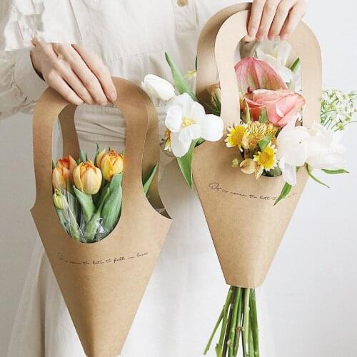 5pcs Handle Kraft Paper Flower Packaging Bags Flowers Bouquet Wrapping Paper Valentines Day Roses Bag Gift for Party Supplies
