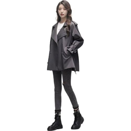 Womens windbreaker jacket spring and autumn all-match 2021 latest fashion short paragraph high-end temperament tooling trend