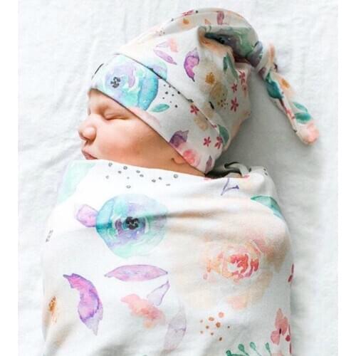 Baby Swaddle Blanket Sleeping Bag Knotted Fetal Cap 2 Sets of Baby Newborn Type Printing Sleeping Bag Set Photography Props Hot