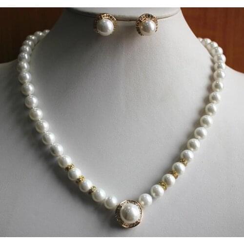 White baroque pearl & carved girl necklace 17-18" Bridal Wedding word -jewelry