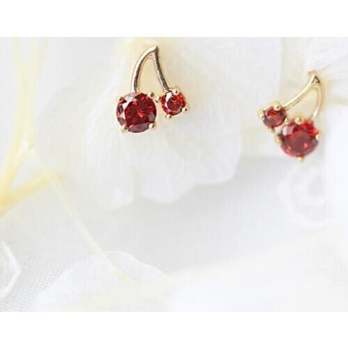 9k Really Pure Gold, Japan and South Korea, Exquisite and Lovely Girls Feeling, Versatile Cherry Earrings