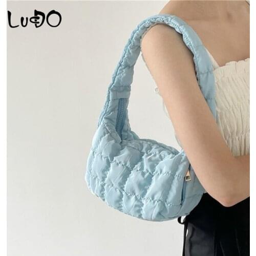 Korean Style Luxury Design Cloud Bag For Women 2021 Summer Armpit Bag Lady Shoulder Handbags Female Candy Colors Travel Hand Bag