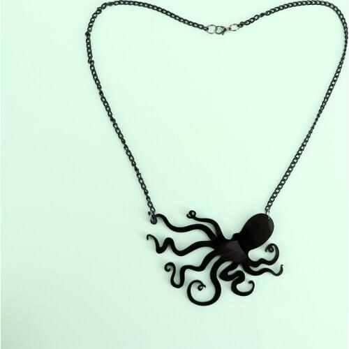 Creative Squid Necklace Black Jellyfish Sweater Necklace Unique Octopus Pendant Torque Women Men Jewelry