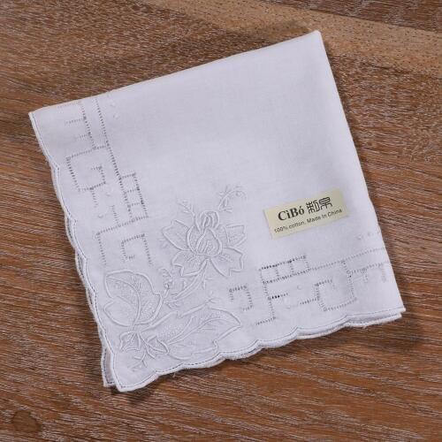 S007 : 1 piece Hand-made hand embroidery rose handkie Swatow Drawnwork White Cotton SWATOW handkerchief