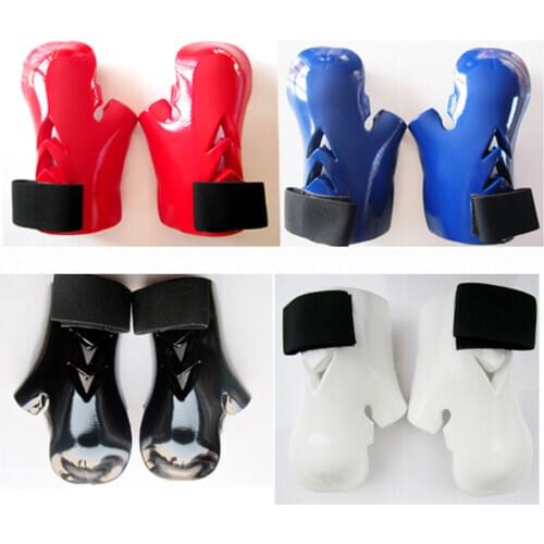 Taekwondo Gloves for Children or Adults ITF Professional Hand Protectors Soft One Molding Training Gloves Hogu TKD Sports Gears