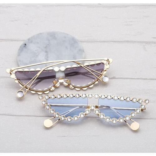 Luxury Diamond semi-circle Sunglasses Women Brand Size Crystal Sun Glasses Ladies 2018 New sun glasses Shades