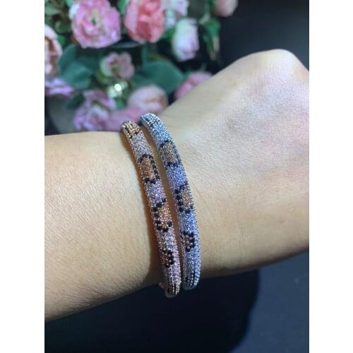 Janekelly Trendy Luxury Brand Fashion Bracelet Multicolor Stones Tribal Bangle with Oval Plate Geometric Shapes Women Mana Jewe