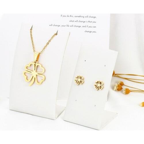 2021 Clover Heart Pendant Necklace Stainless Steel Gold Color Ladies Jewelry New