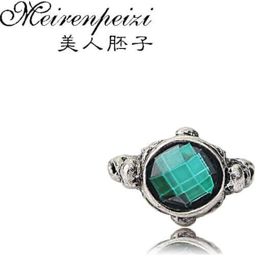 Popular Vintage The Pirates of Rings of Gothic Skull Skeleton Ring For Men Women Free Shipping