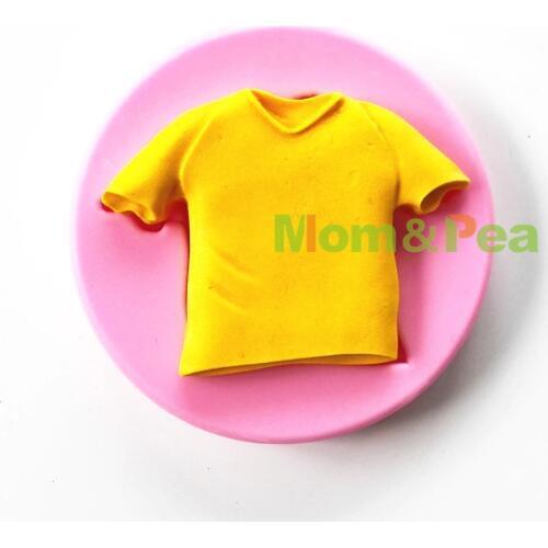 Mom&Pea 0739 Free Shipping Sport T-shirt Shaped Silicone Mold Cake Decoration Fondant Cake 3D Mold Food Grade