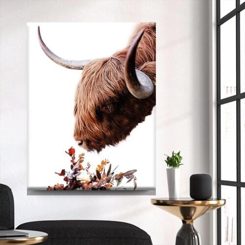 Wall Art Highland Cow Floral Flower Print and Poster Animal Cattle Canvas Art Paintings for Living Room Decoration Wall Pictures