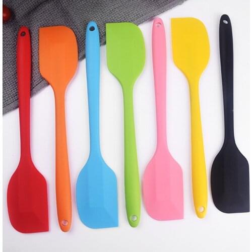 Kitchen Silicone Cream Butter Cake Spatula Mixing Batter Scraper Brush Butter Mixer Cake Brushes Baking Tool Kitchenware