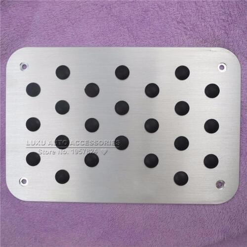 DEE Car Accessory For NISSAN X-Trail Almera NX March Murano Tiida Universal Floor Carpet Mats Pedals Pad Footrest Plate Stickers