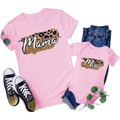 Fashion Leopard Family Look Matching Clothes Mama And Mini T-Shirt Mother Daughter Son Outfits Women T-Shirt Mom and Me Clothes