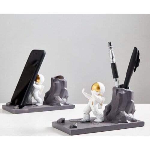 Nordic resin astronaut pen holder mobile phone holder office living room desktop decorations practical and interesting ornaments