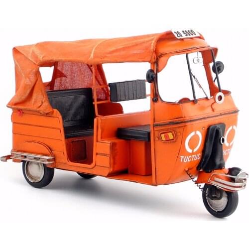 The iron hand wrought iron 1948 taxi Retro Tin arts and crafts home furnishings restaurant decoration