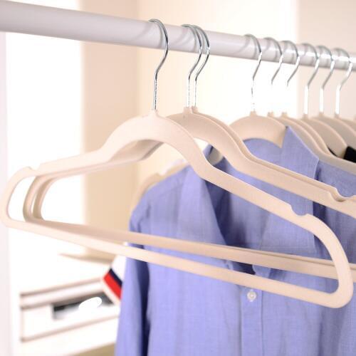 10pcs/lot 45cm Flocking Hanger Mens Clothes Hangers Womens Clothing Hangers Non-trace Hangers