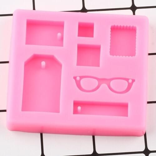 Shiny Glossy Glasses Keychain Silicone Mold DIY Craft Keyring Pendant Molds Girl Jewelry Keychains Making Epoxy Resin Mould
