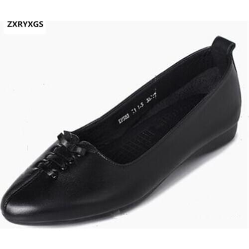 Best Sale Light Soft Comfortable Shoes Woman Shoes Flat Shoes Large Size 2020 New Spring Genuine Leather Fashion Casual Shoes