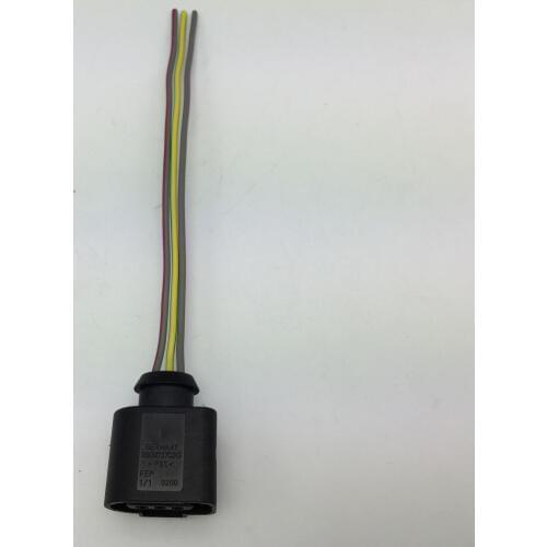 For VW Audi A6 C6 A4 B6 B7 Q7 TT A8 D3 Passat B5 B7 CC Touareg Oil Level Sensor Plug Wiring Cable Socket 3B0 973 703 G