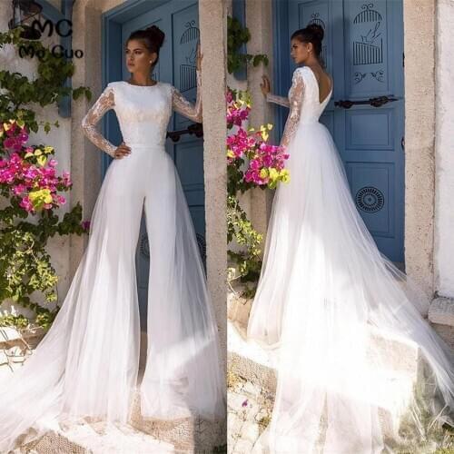 Illusion Long Sleeves Jumpsuits Wedding Dresses Bridal Gown With Appliques Train Wedding Dress Plus Size Beach Robes De Marié