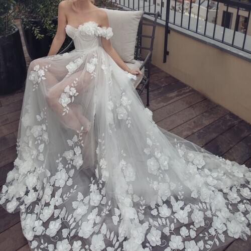 Pretty 3D Flower White Bridal Dresses 2021 Sweetheart Off The Shoulder Sexy See Thru Wedding Party Dresses