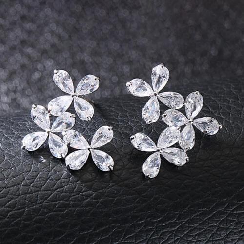 2020 Fashion silver colour Stackable Daisy Flower Clear CZ Stud Earrings for Women Silver color Jewelry Gift