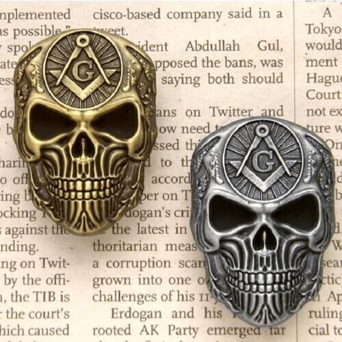 Retro Masonic Skull Brooch Metal Badge Motor Vehicle Freemason Biker Commemorate Lapel Pin For Clothes Hat Bag Decoration