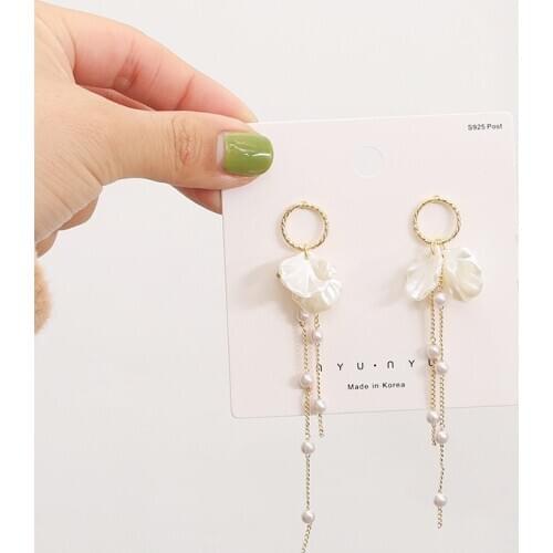 Popular Jewelry Earrings Sales Temperament Simple Pearl Petals Long Tassel Earrings 2020 Fashion New Earrings Women Nausznica