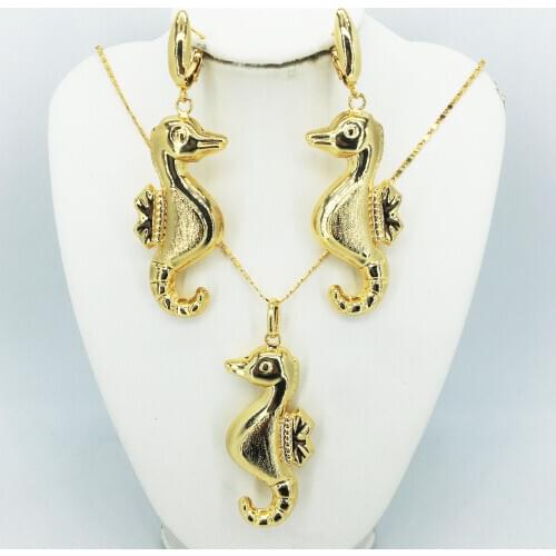 Bridal gift fashion high quality African jewelry set female necklace earrings bracelet travel gold jewelry set