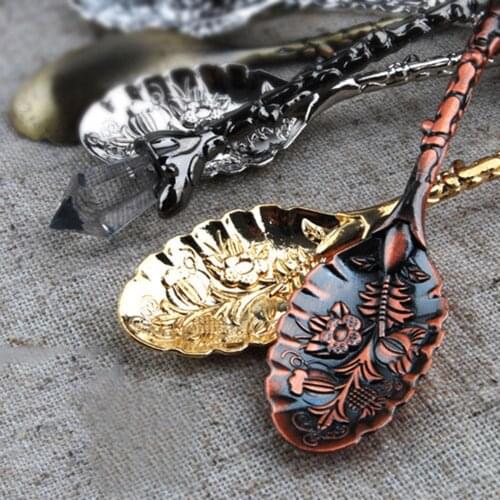Vintage Coffee Spoon Carved Flower Teaspoons Crystal Dessert Spoon Ice-cream Sugar Cake Spoon Tableware Kitchen Accessories