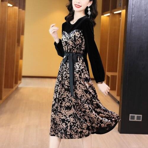 Dress Female Autumn and Winter 2021 New Retro Floral Gold Velvet Long Skirt High-end Temperament Skirt Mid-length Skirt