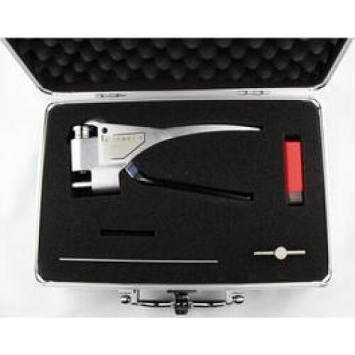 W-20a Portable Webster Hardness Tester for Aluminum Alloy 25-110HRE 58-131 HV Testing Range Thickness 0.4-13 Inner diameter>10