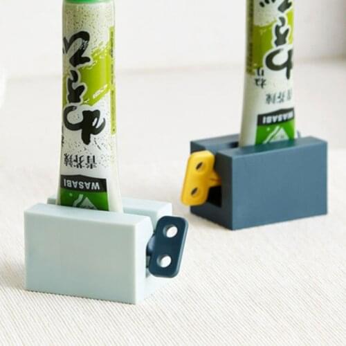 Bathroom Toothpaste Tube Squeezer Rolling Squeezer Toothpaste Dispenser Toothpaste Holder Bathroom Decoration Accessories Sets