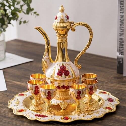 Funny Mini Nordic Style Champagne Bride and Groom Wine Glass Creative Martini Luxurious Cups and Wine Glass Tacas Cups BD50WG