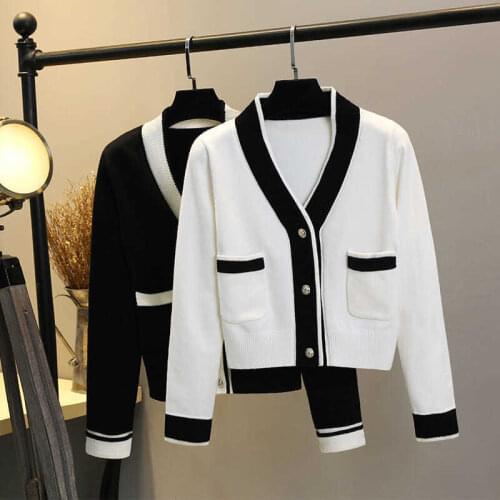 2021 New Color Stitching Knitted Cardigan Womens Short High Waist Slim Spring and Autumn Outer Wear Sweater Small Coat Jacket