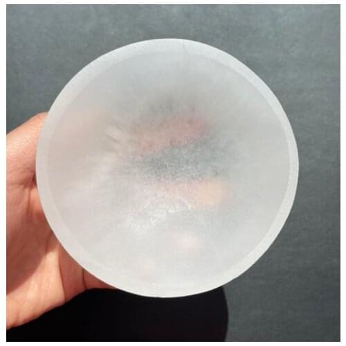High Quality hand carved natural gypsum circular Shape bowl healing ability selenite bowls crystals stone craft home decoration