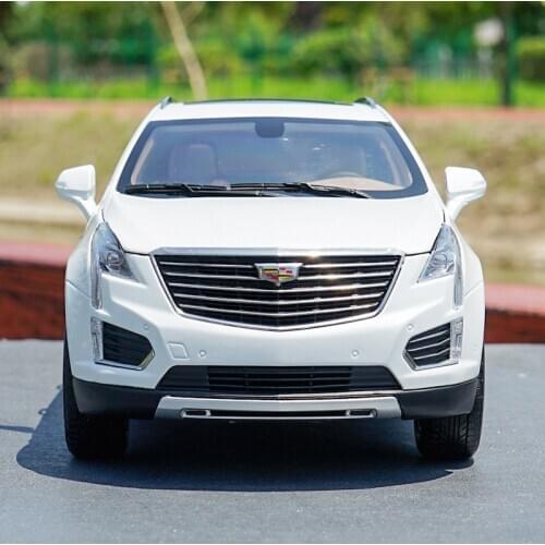 1/18 Scale GM XT5 alloy car SUV model Diecast metal vehicle toy Collection display children adult gift home Off-road display